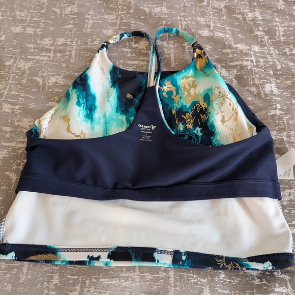 Old Navy Active Cropped Bra Tank NWOT - Picture 6 of 9